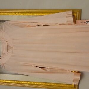 Shadowline Nightgown Womens Sz Small Pink Full Length Vintage Elegant Soft Nylon